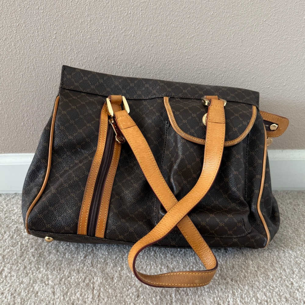 Rioni purse! Used only 3 times. Like new